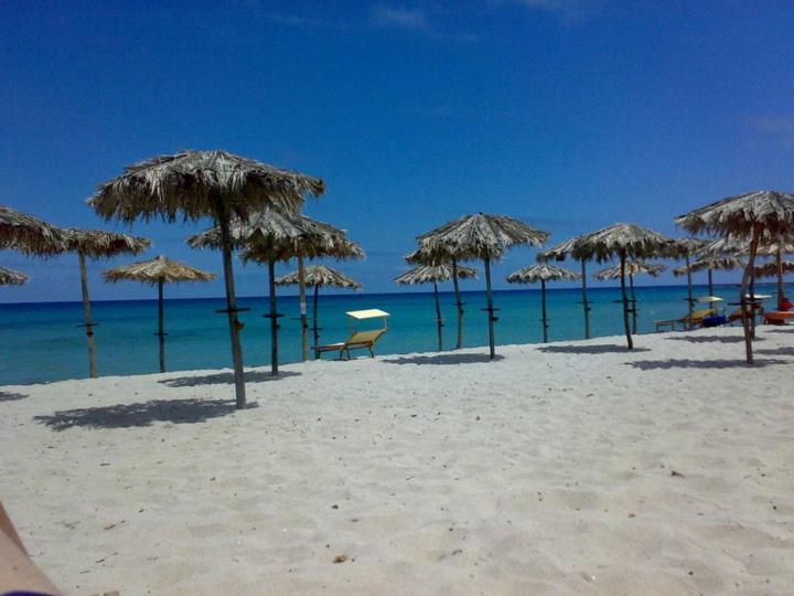 Hotel Baia Cea باري ساردو المظهر الخارجي الصورة